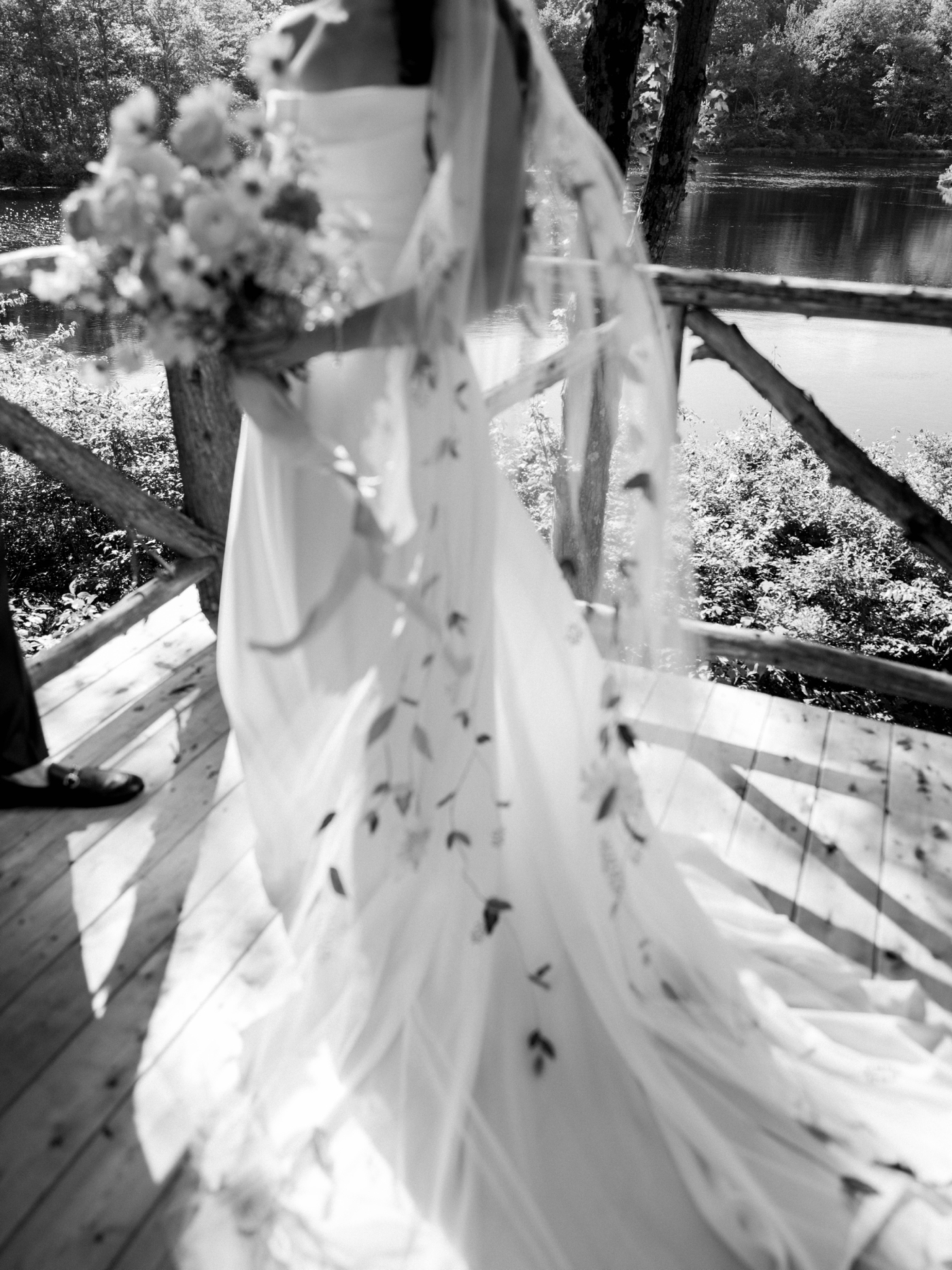 Liz Andolina - Destination Wedding Photographer