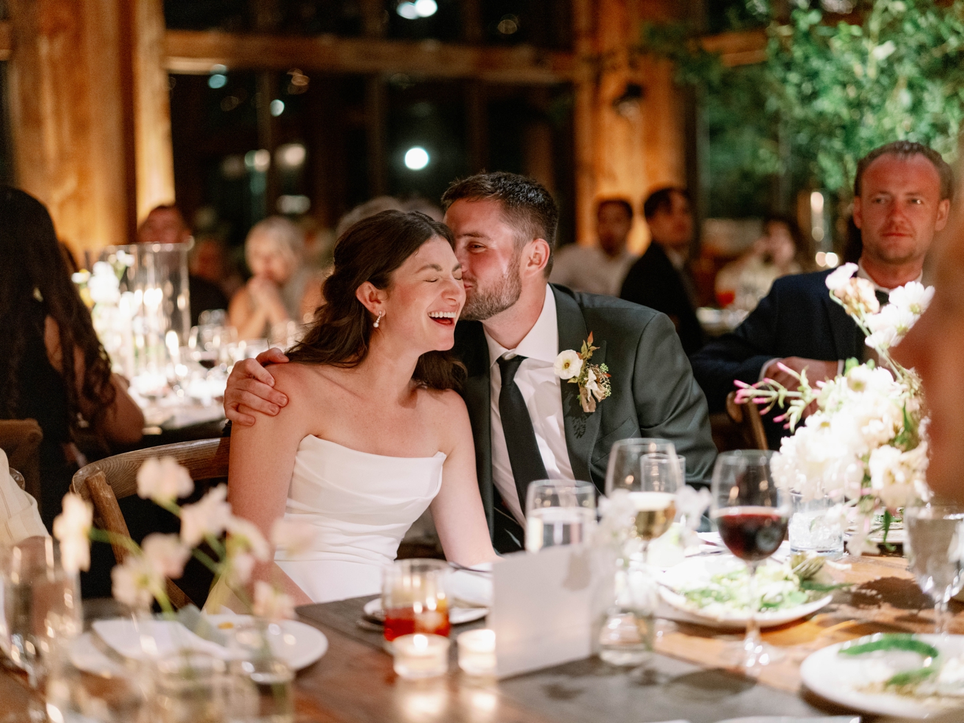 Wedding reception in the barn at Cedar Lakes Estate