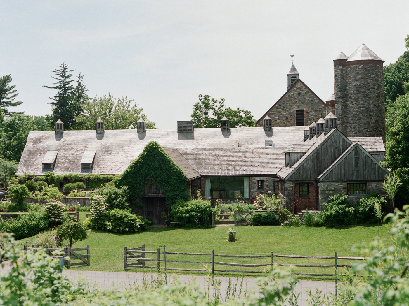 Blue Hill Farm wedding venue 